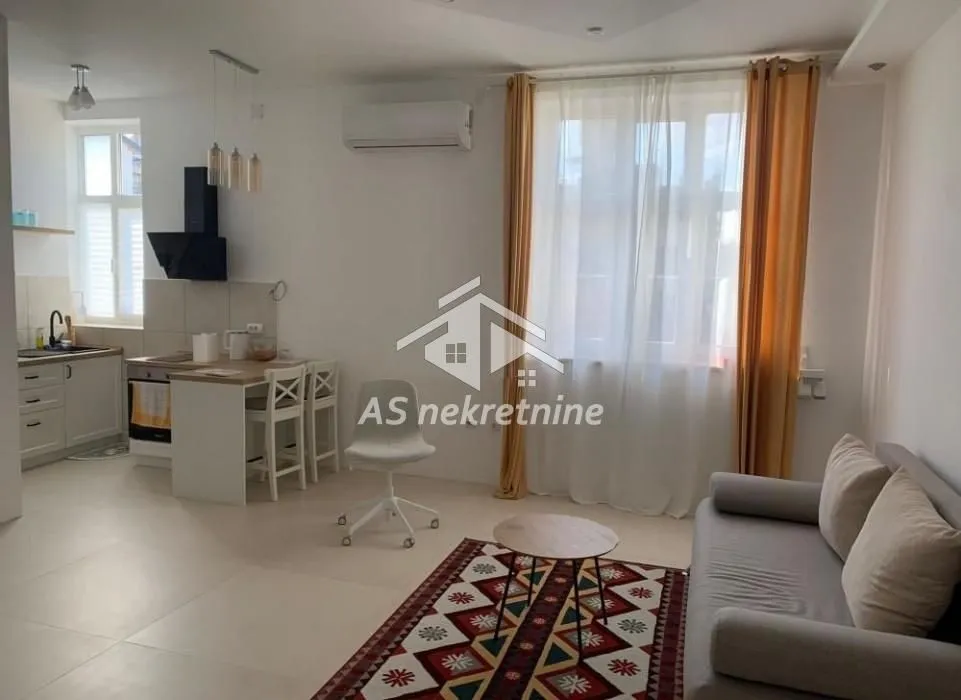 Izdavanje, stan, 57m², Zemun Kej, Zemun Sve Podlokacije