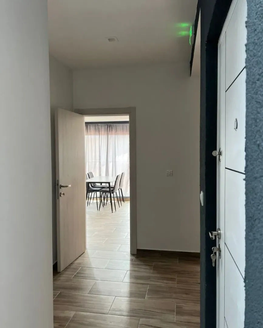 Rent, two bedroom apartment, 70m², Kalimanj, Tivat