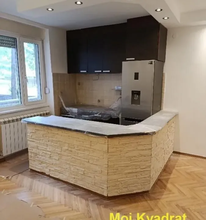 Prodaja, dvosoban stan, 66m², Crveni Krst, Beograd