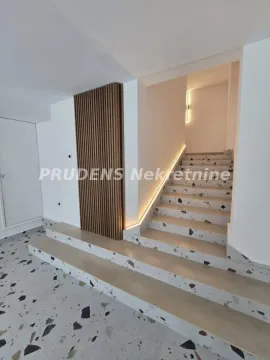 Rent, office space, 296m², Vukov Spomenik, Zvezdara Sve Podlokacije - image 20