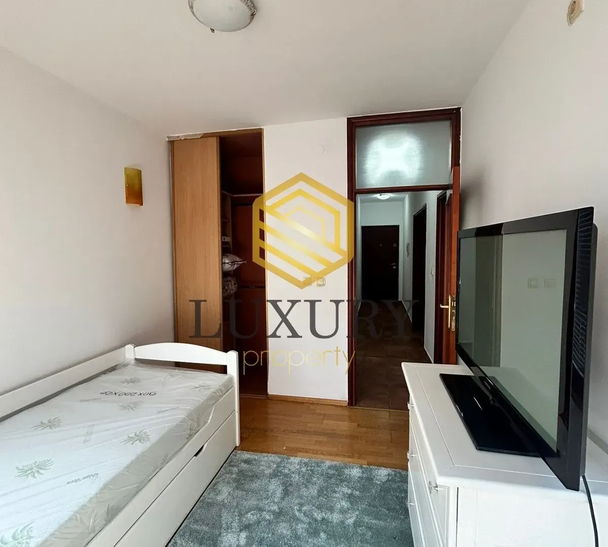 Rent, three bedroom apartment, 120m², Pobrežje, Podgorica