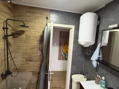 Sale, one bedroom apartment, 41m², Centar, Nikšić - image 7