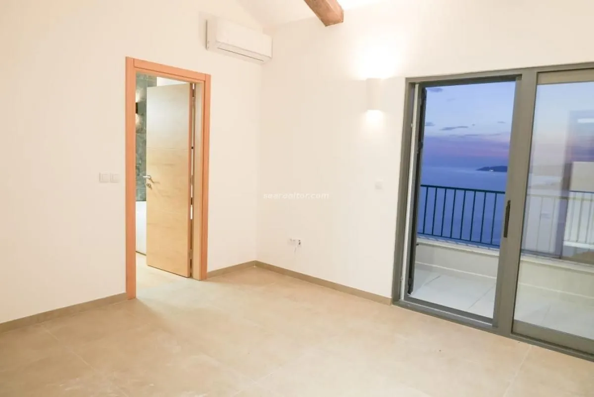 Sale, house, 420m², Blizikuće, Budva
