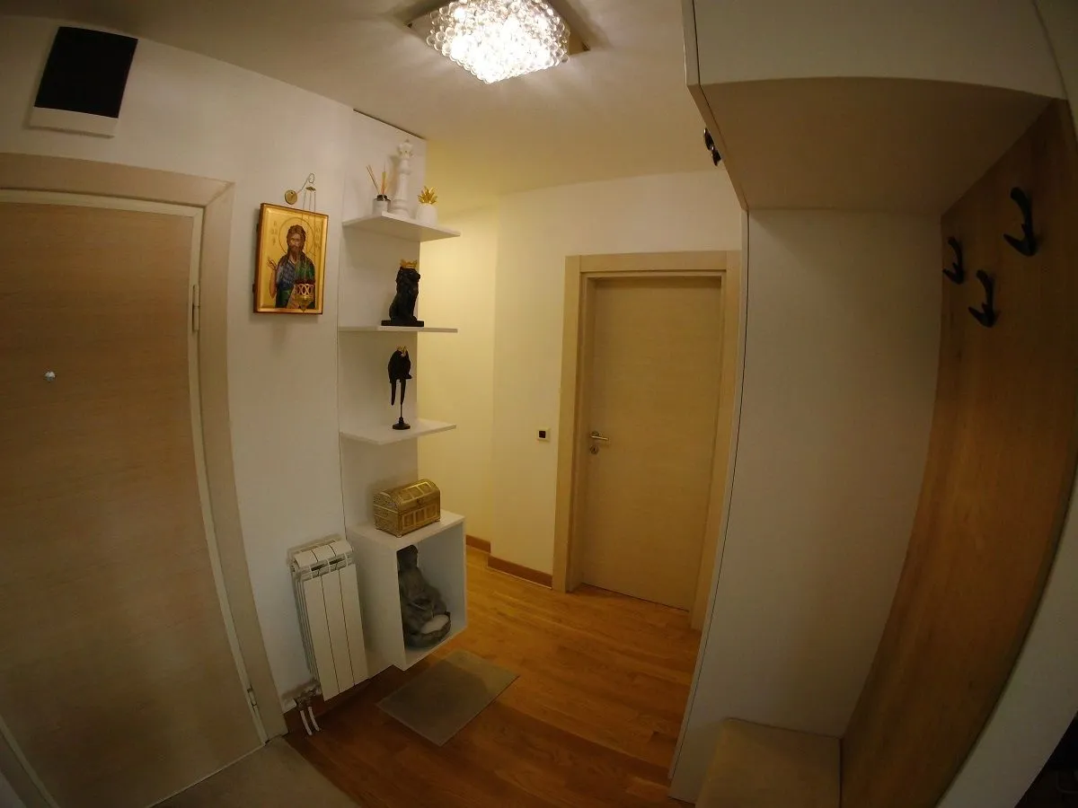 Prodaja, četvorosoban stan, 103m², Voždovačka Crkva, Voždovac Sve Podlokacije