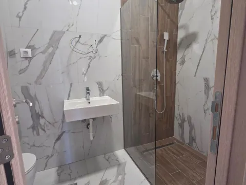 Prodaja, jednosoban stan, 46m², Zabjelo, Podgorica - image 8