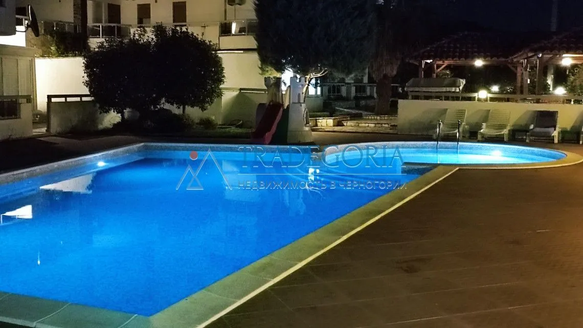 Prodaja, trosoban stan, 104m², Dobra Voda, Bar