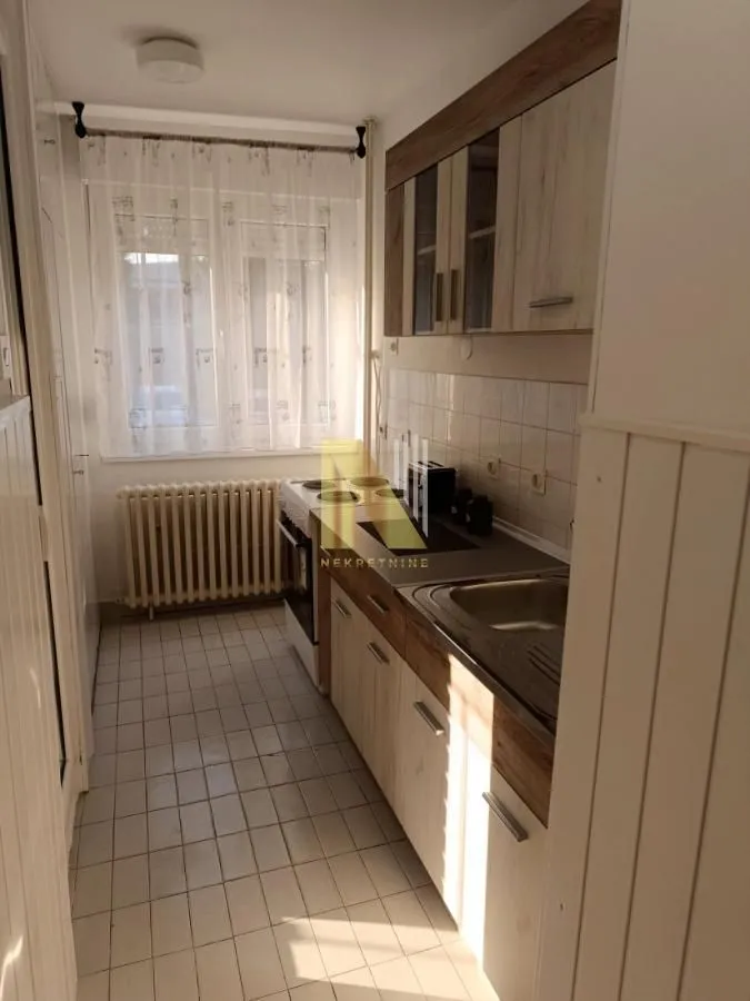 Izdavanje, jednosoban stan, 45m², Novo naselje, Novi Sad