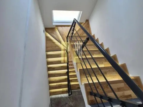 Prodaja, stan, 148m², Vidovdansko naselje, Novi Sad Sve Podlokacije - image 25