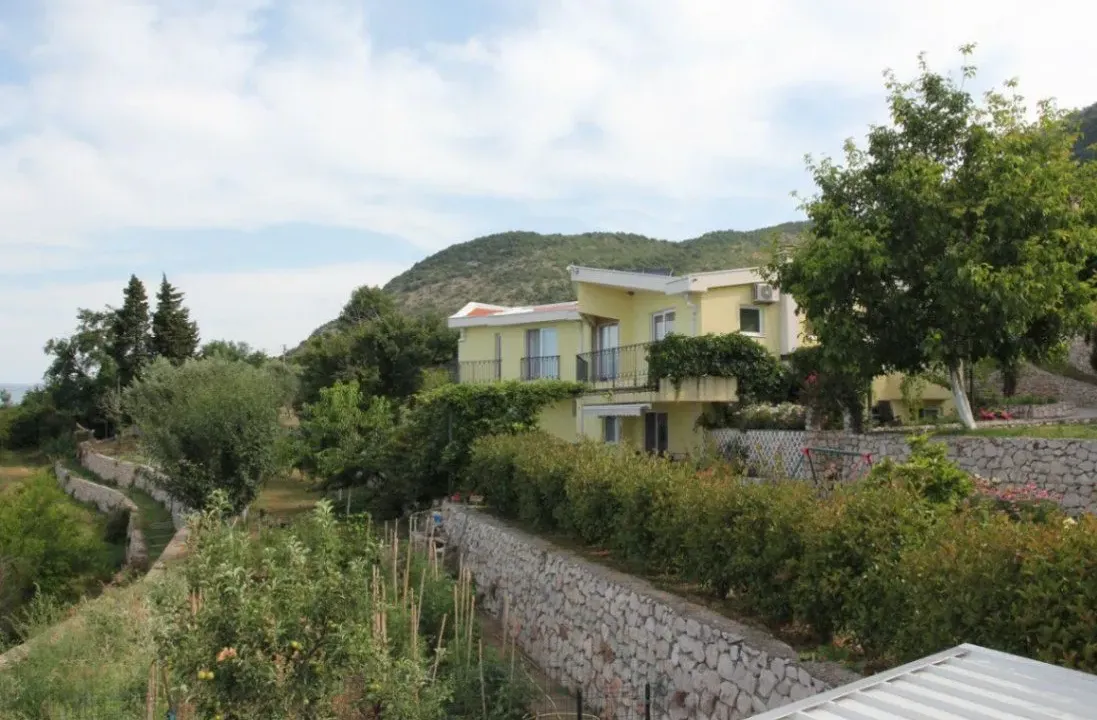 Sale, house, 380m², Dobre Vode, Bar