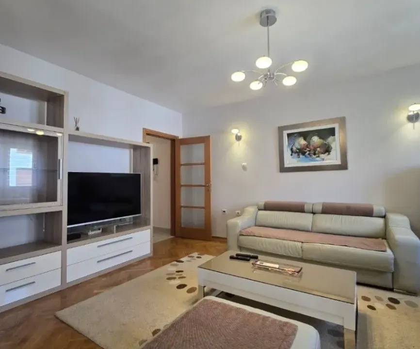 Rent, three bedroom apartment, 82m², Nova Dalmatinska, Podgorica