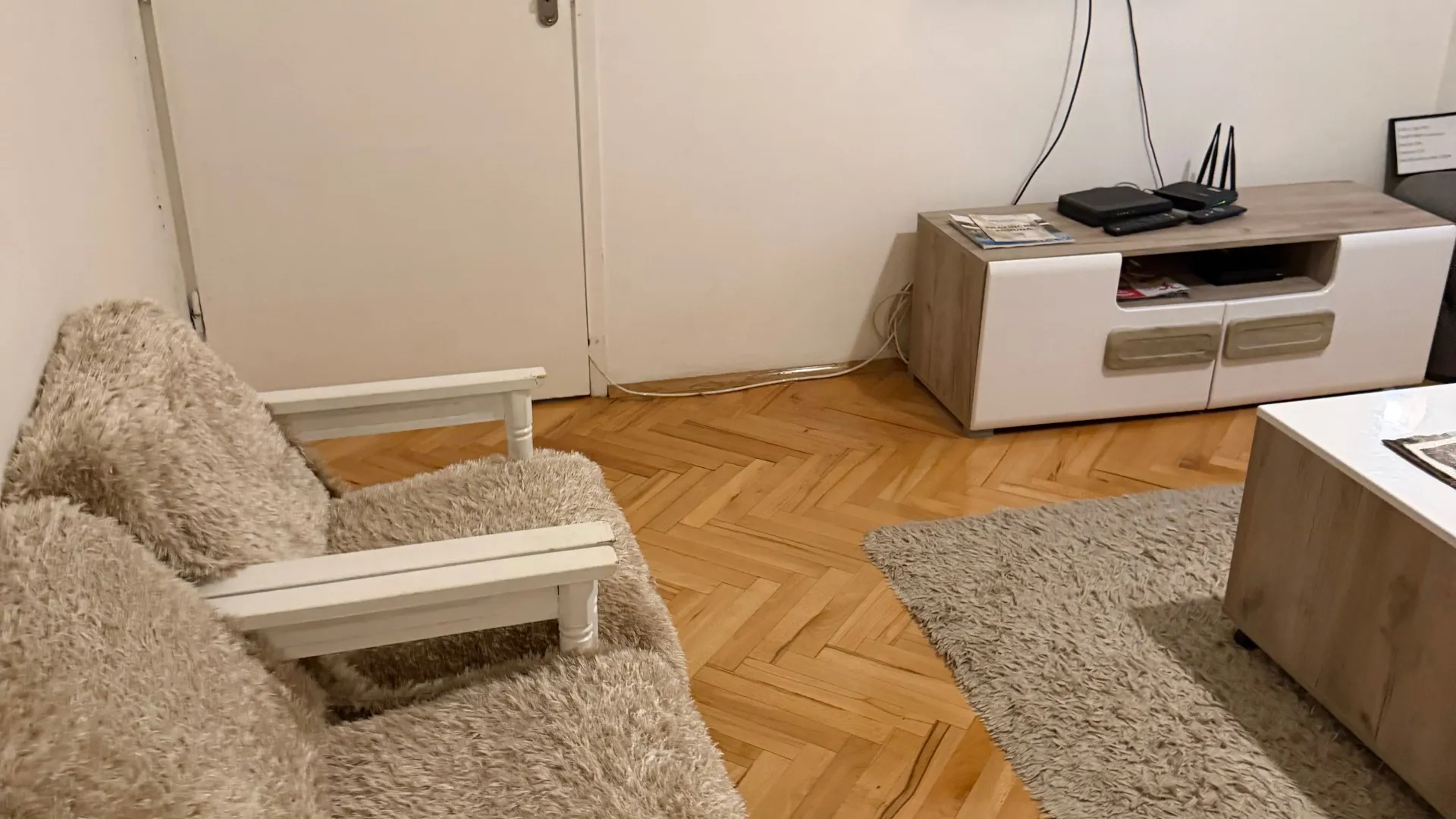 Rent, one bedroom apartment, 65m², Momišići, Podgorica