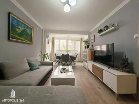 Prodaja, jednosoban stan, 49m², Stari Merkator, Novi Beograd Sve Podlokacije - image 1