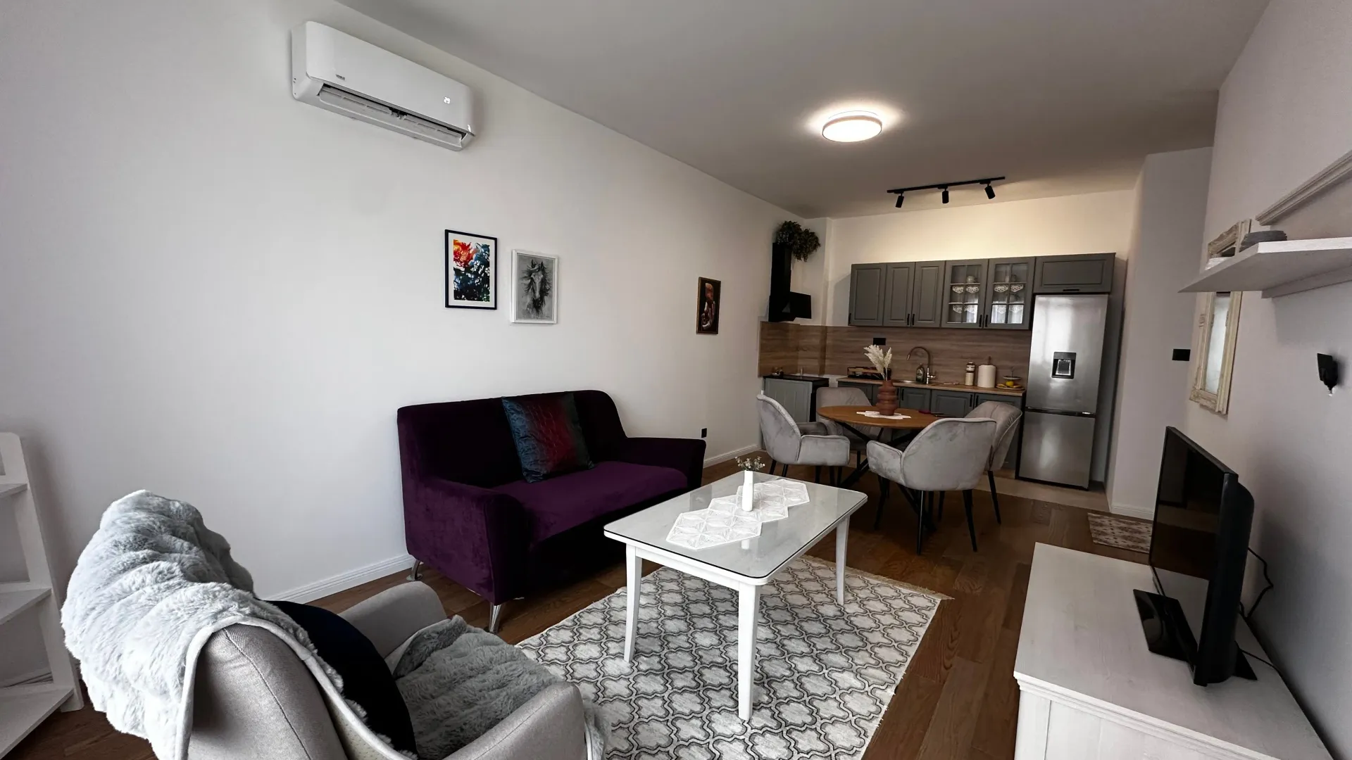 Izdavanje, jednosoban stan, 46m², Donja Gorica, Podgorica