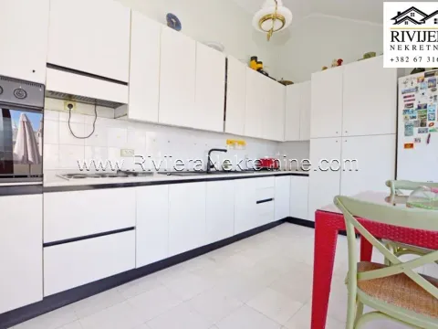 Prodaja, kuća, 131m², Centar, Herceg Novi - image 9