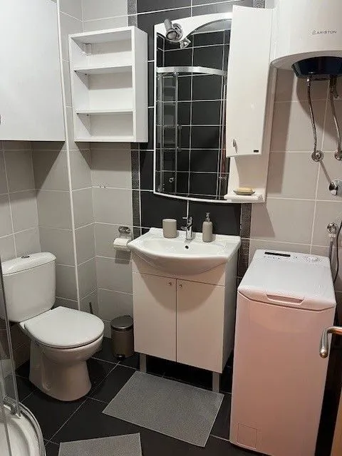 Rent, one bedroom apartment, 41m², Seljanovo, Tivat