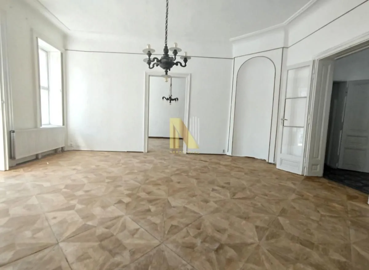 Rent, office space, 200m², Centar, Novi Sad