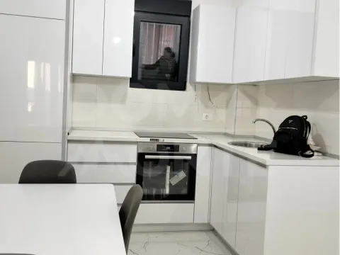Rent, one bedroom apartment, 40m², Tivat, Crna Gora - image 7