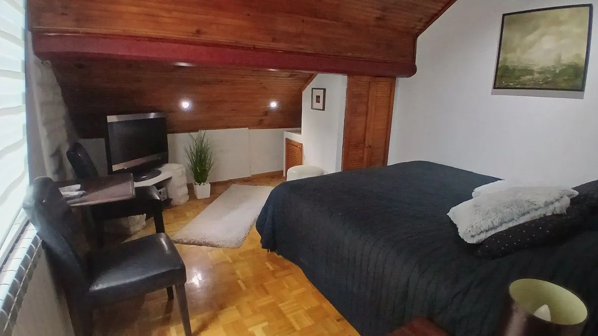 Rent, four bedroom apartment, 110m², Kalenić Pijaca, Vračar Sve Podlokacije
