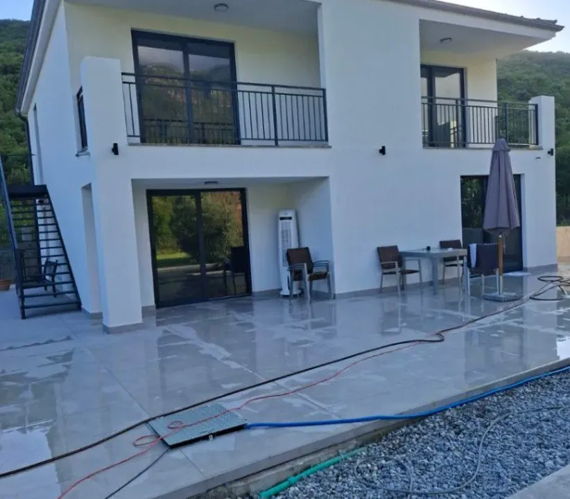 Prodaja, kuća, 160m², Jaz, Budva