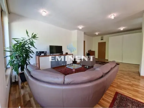 Izdavanje, trosoban stan, 130m², Savski Venac, Beograd - image 3