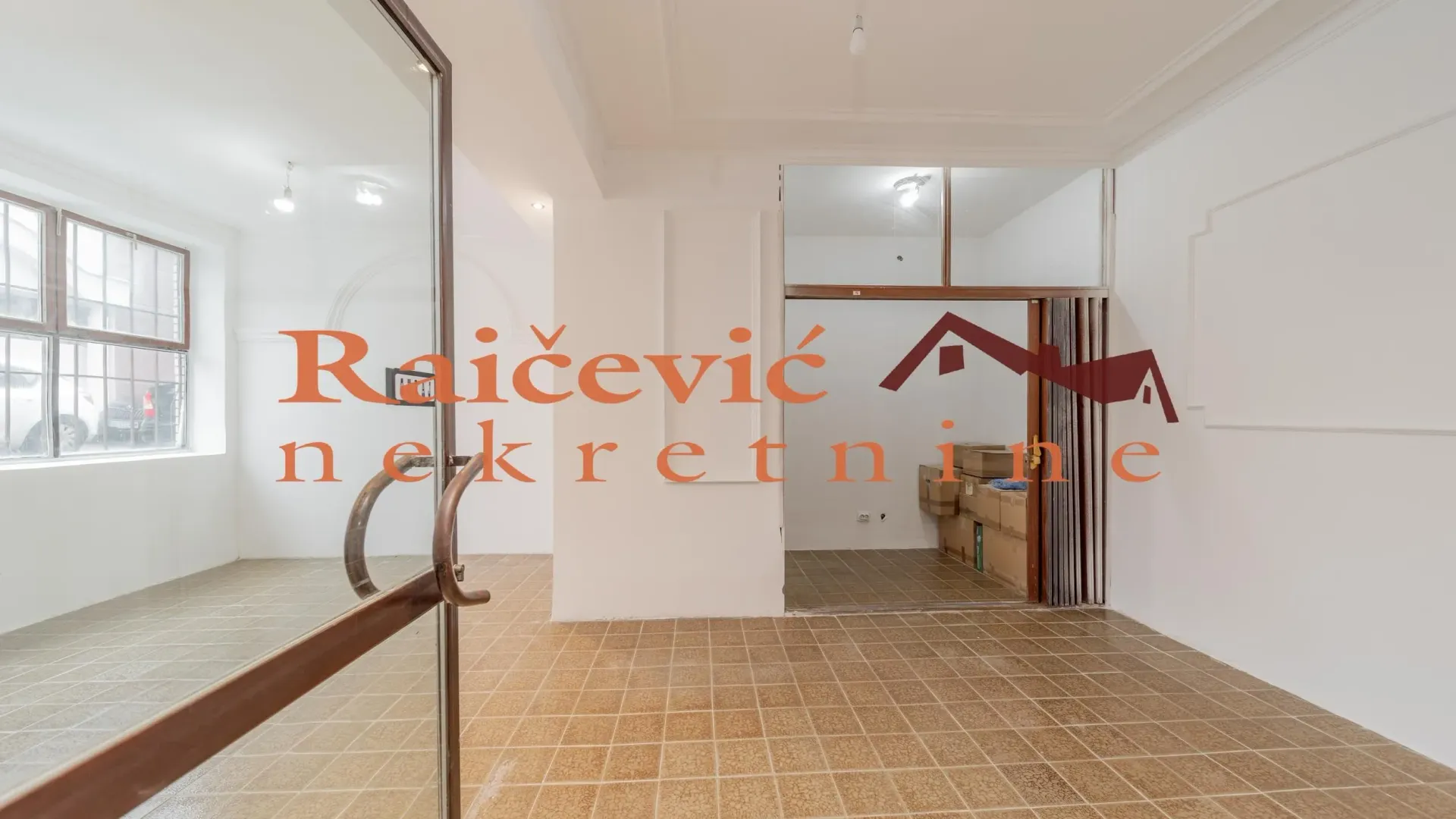 Sale, office space, 49m², Voždovac Sve Podlokacije, Beograd