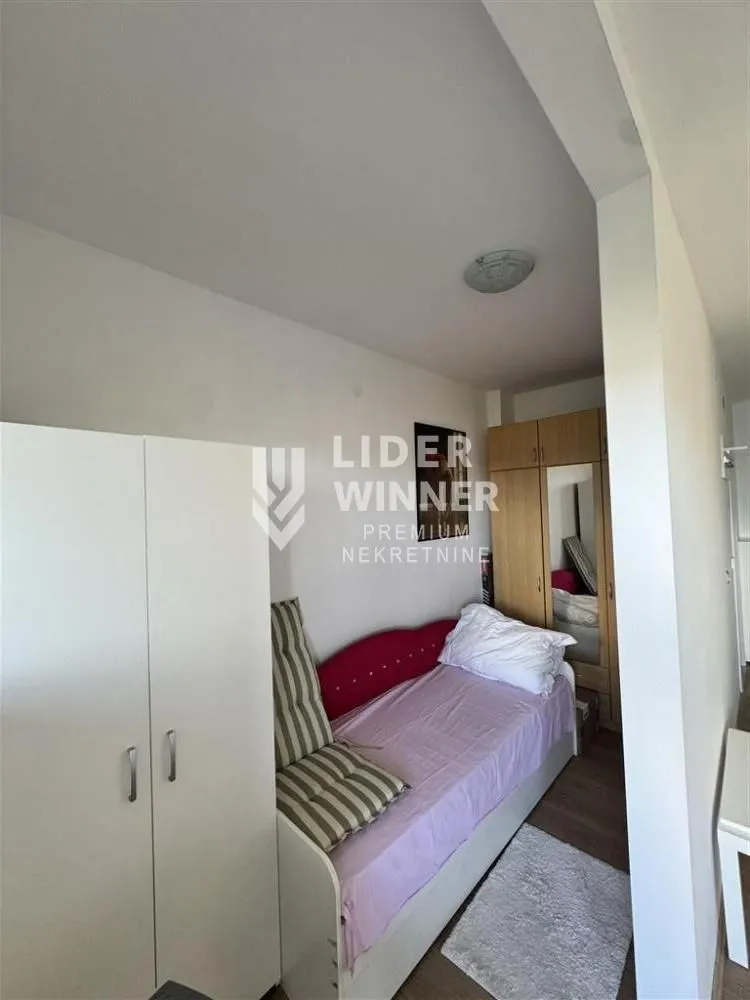 Rent, two bedroom apartment, 46m², Stari Grad, Beograd