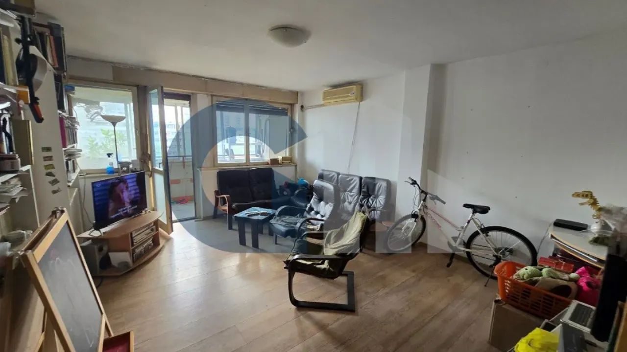 Prodaja, trosoban stan, 86m², Novi Beograd Blok 38, Novi Beograd Sve Podlokacije