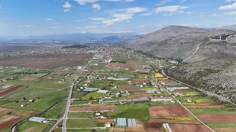 Prodaja, plac, 3700m², Tuzi, Podgorica