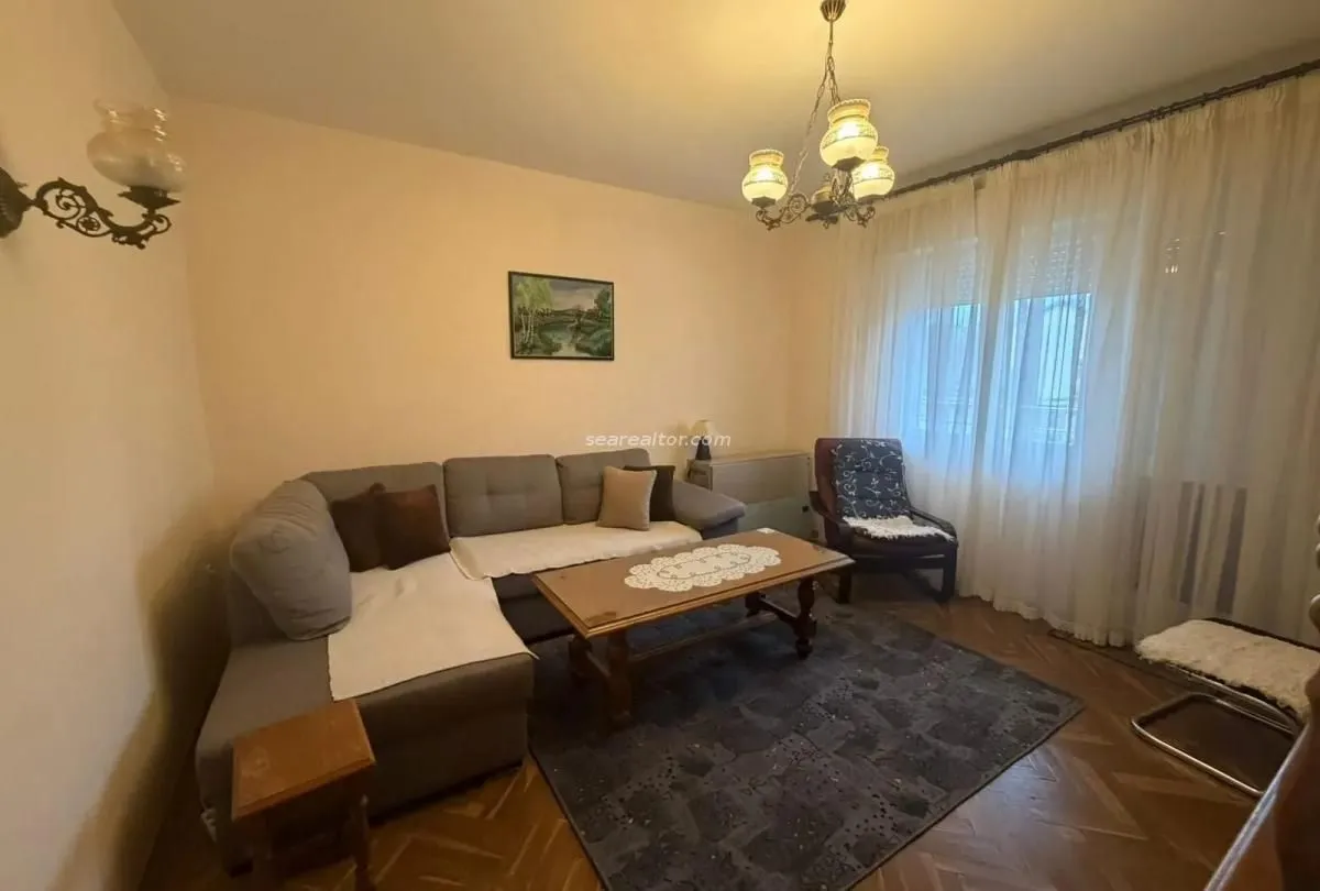 Rent, two bedroom apartment, 100m², Centar, Tivat