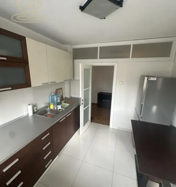 Izdavanje, dvosoban stan, 55m², Novi Beograd Sve Podlokacije, Beograd