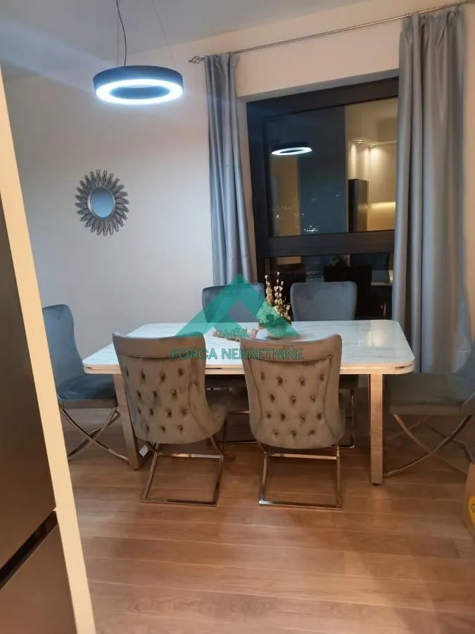 Sale, three bedroom apartment, 98m², Savski Venac, Beograd