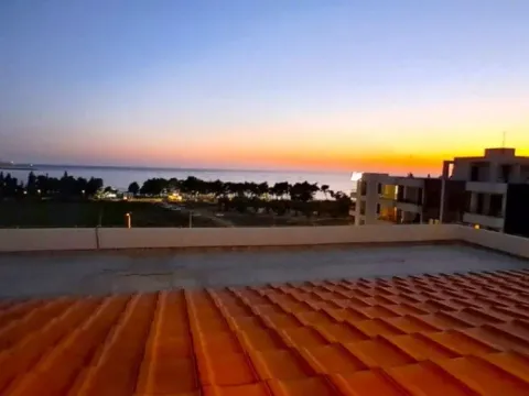 Izdavanje, trosoban stan, 100m², Šušanj, Bar - image 5