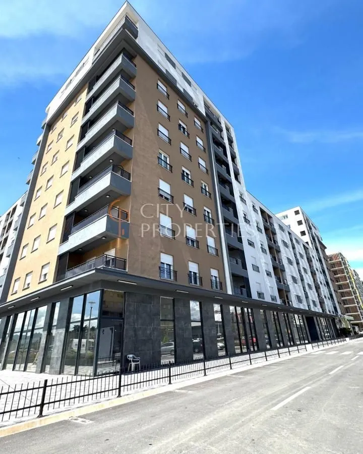 Prodaja, stan, 104m², Stari Aerodrom, Podgorica