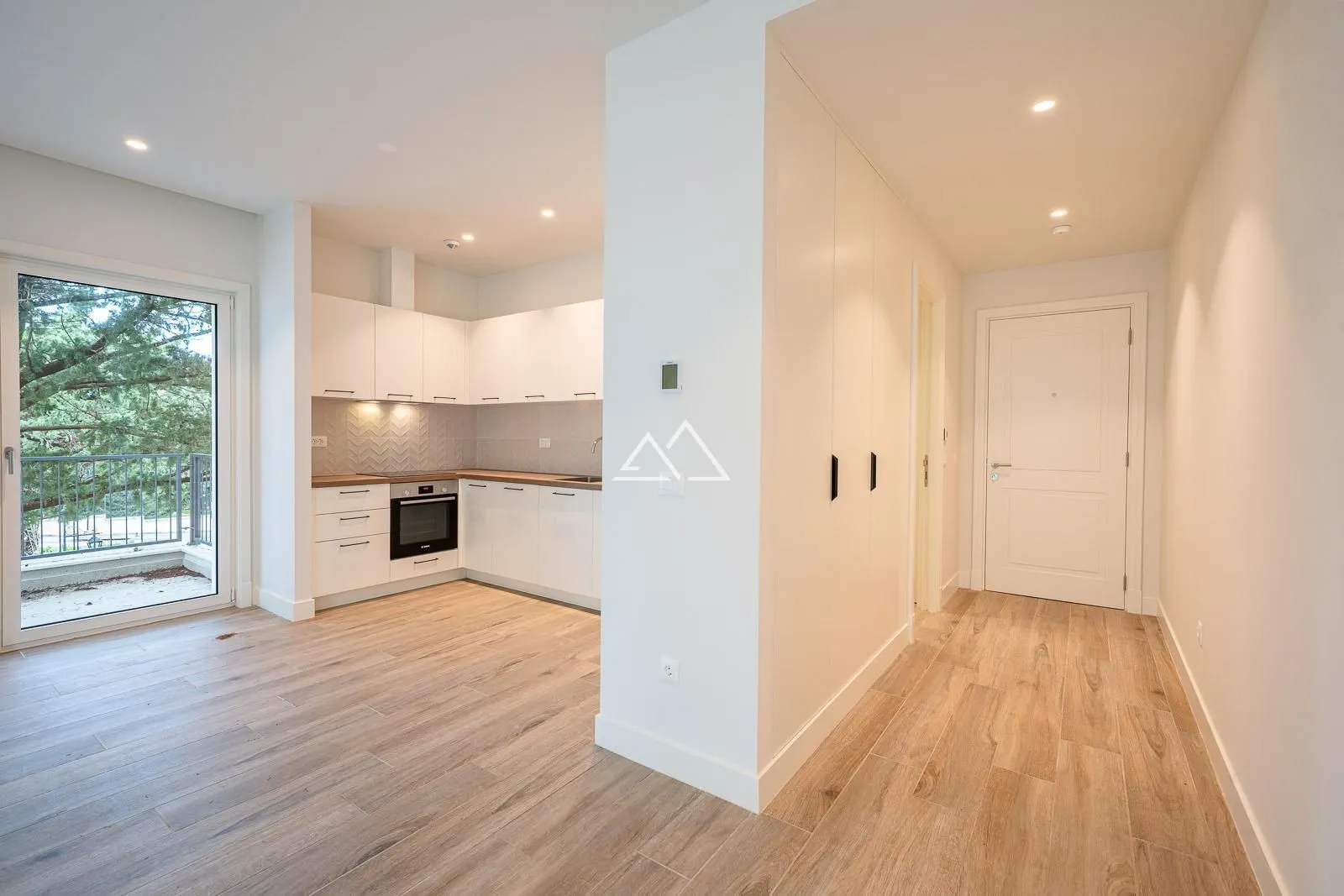 Prodaja, jednosoban stan, 65m², Luštica Bay, Tivat