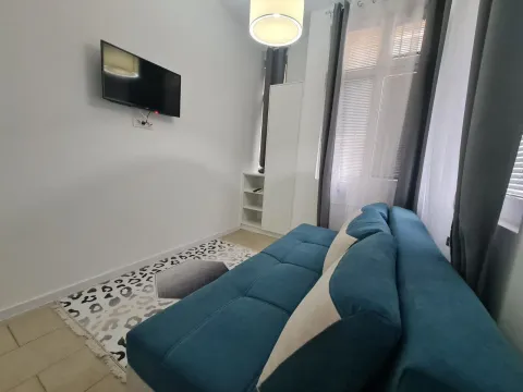 Sale, two bedroom apartment, 55m², Budva, Crna Gora - image 2