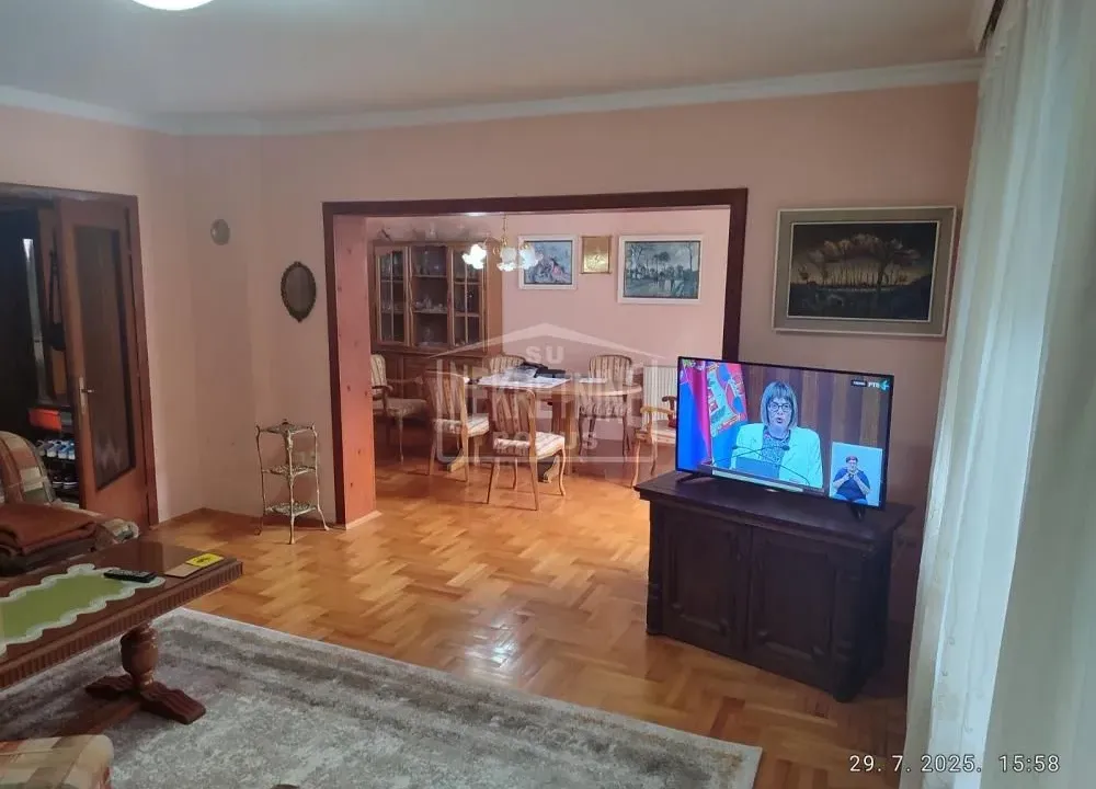 Prodaja, kuća, 160m², Kertvaroš, Subotica