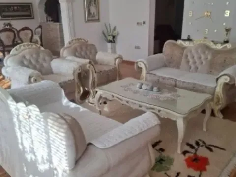 Rent, three bedroom apartment, 180m², Stari Aerodrom, Podgorica