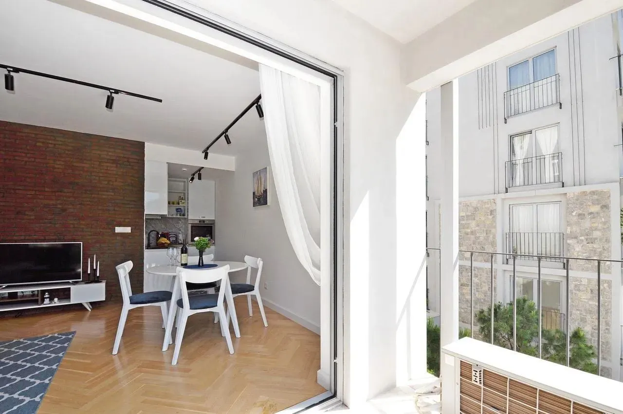 Sale, one bedroom apartment, 52m², Dobrota, Kotor