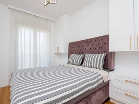 Prodaja, jednosoban stan, 52m², Bar, Crna Gora - image 2