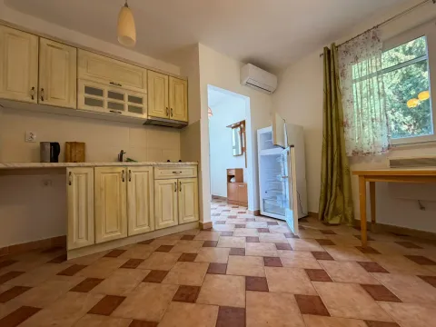 Prodaja, kuća, 168m², Sutomore, Bar - image 14