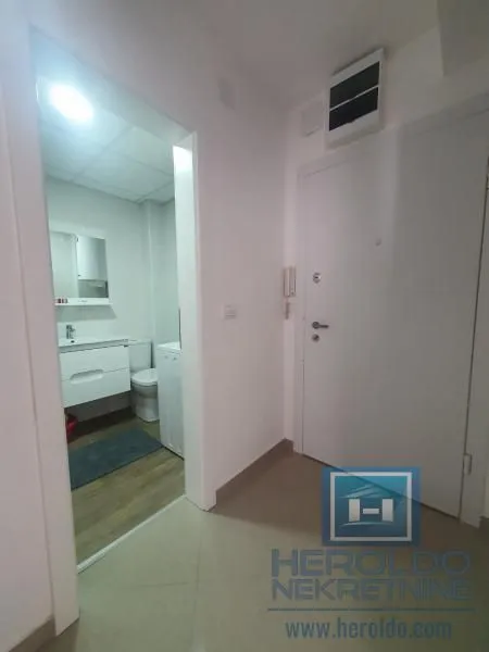 Rent, one bedroom apartment, 44m², Centar, Jagodina
