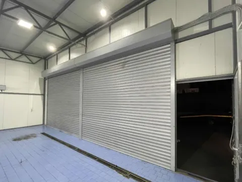 Rent, office space, 70m², Resnik, Beograd - image 3