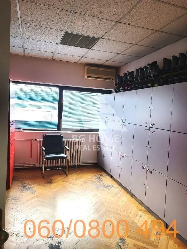 Sale, office space, 273m², Čukarica, Beograd