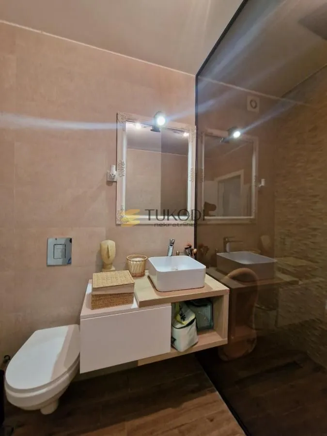 Prodaja, četvorosoban stan, 146m², Telep, Novi Sad Sve Podlokacije