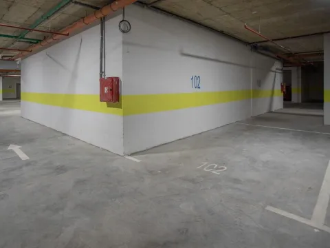 Izdavanje, jednosoban stan, 50m², Budva, Crna Gora - image 14