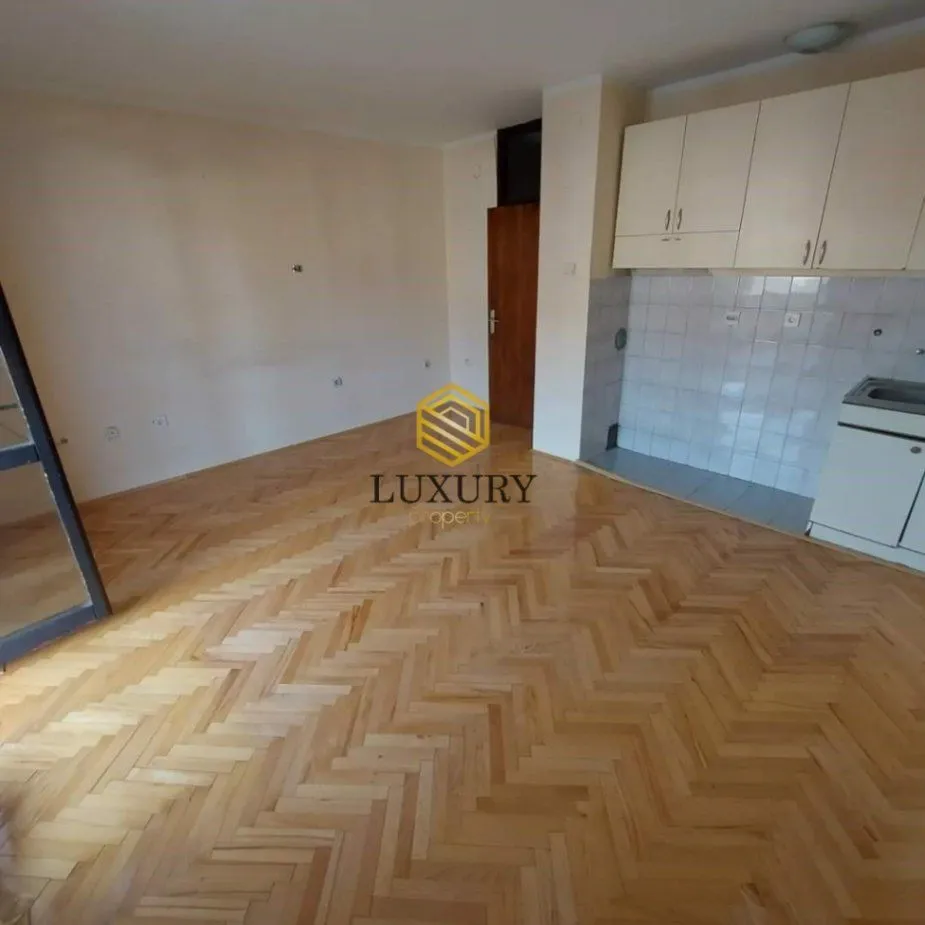 Prodaja, stan, 31m², Malo Brdo, Podgorica