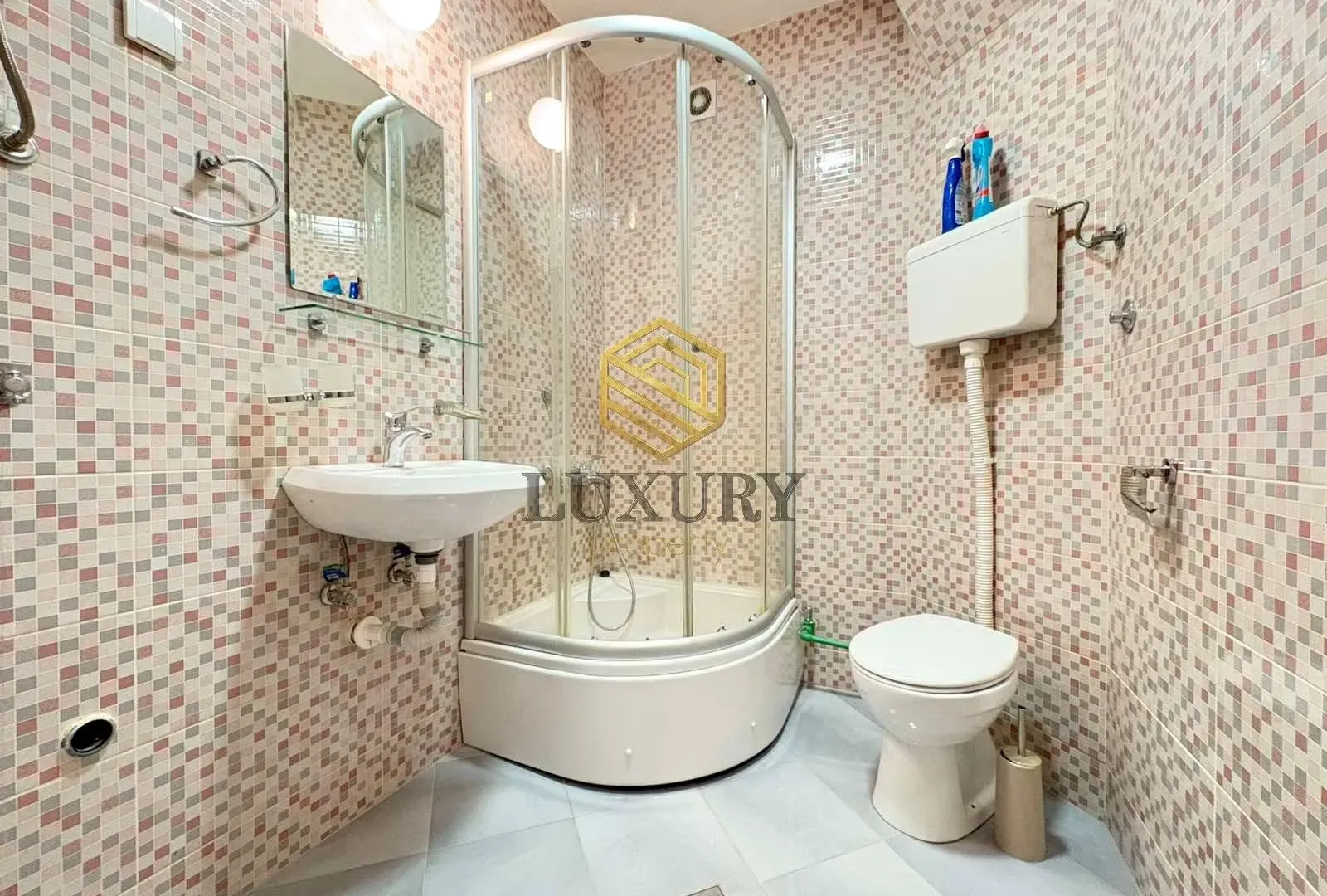 Rent, one bedroom apartment, 52m², Momišići, Podgorica