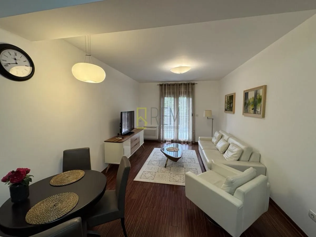 Rent, two bedroom apartment, 78m², Gorica C, Podgorica