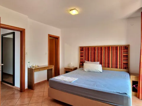 Prodaja, dvosoban stan, 95m², Kamenovo, Budva - image 10