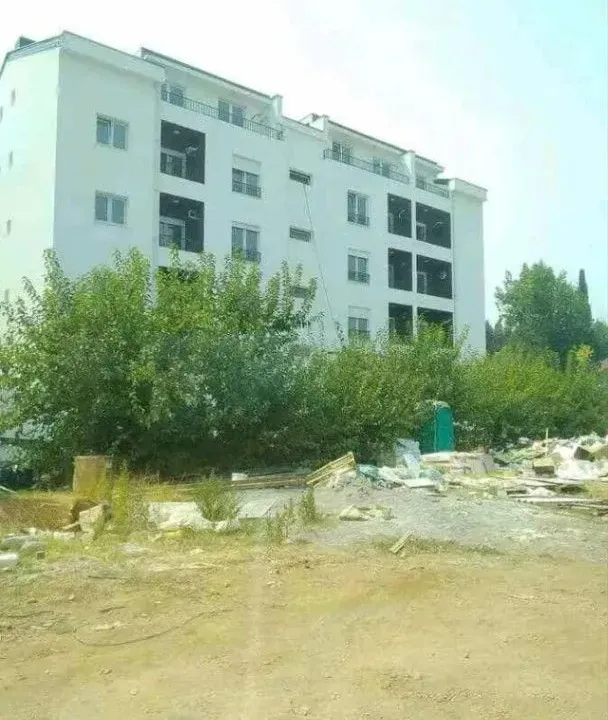 Izdavanje, garsonjera, 33m², Drac, Podgorica